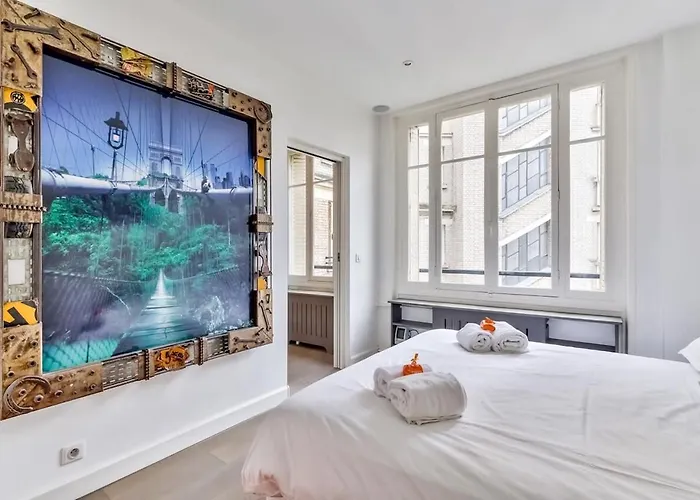 Bright & Modern Flat In Le Marais - An Ecoloflat *